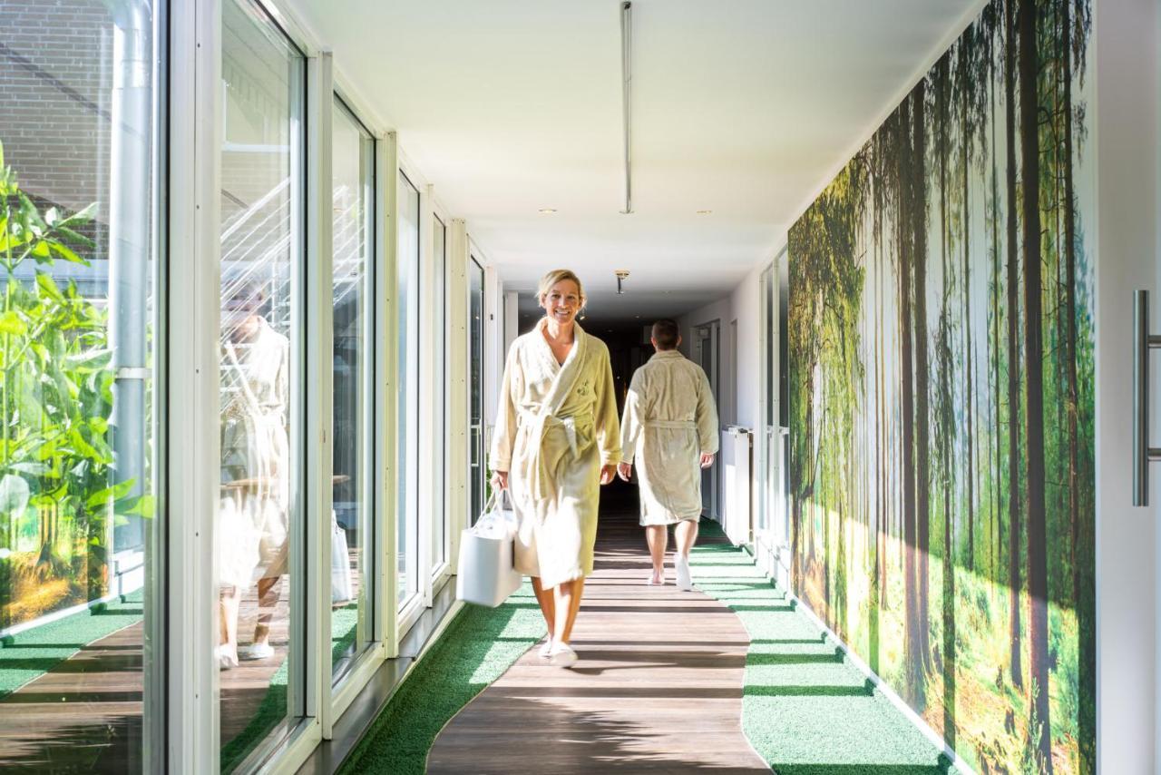 Waldhotel Tannenhaeuschen Везель Экстерьер фото